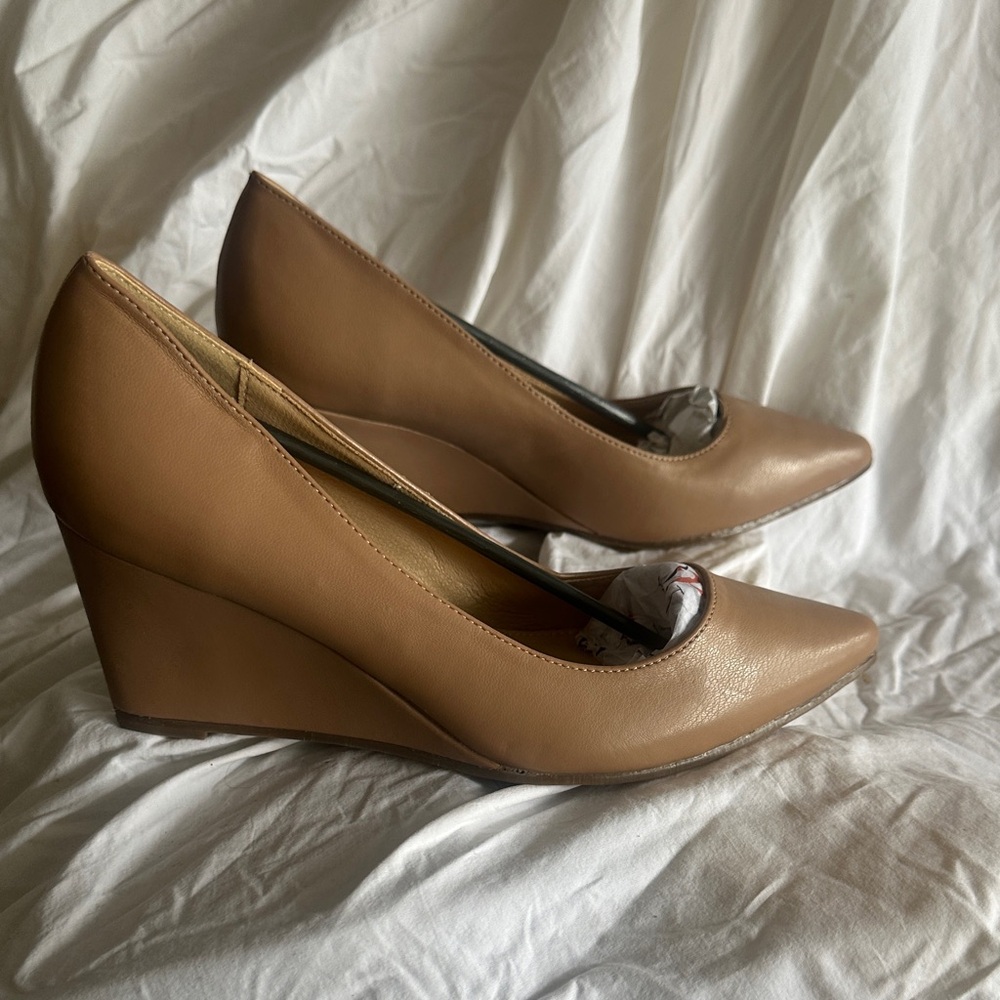 New York & Company Tan Wedge Shoes